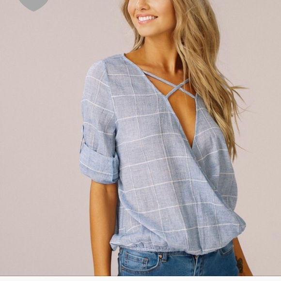 Checkered cross over front top - Picture 3 of 3